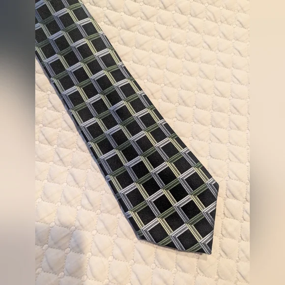 MICHAEL KORS Vintage Silk Tie - Picture 6 of 6